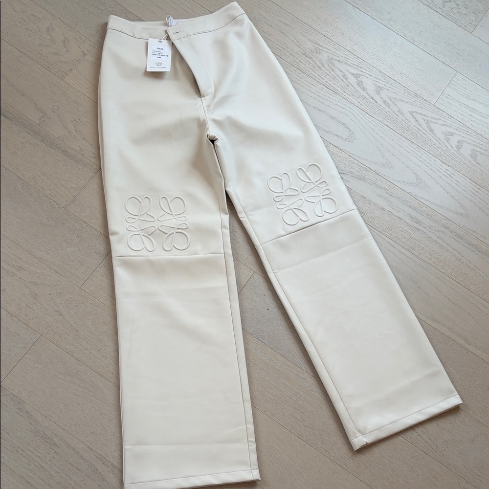 Cream Straight-Leg Pants with Embroidered Motif